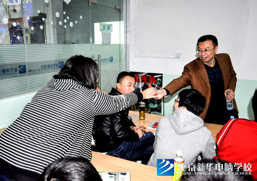 发礼物啦