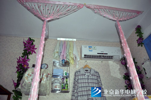�����»�����ѧУ����һ��