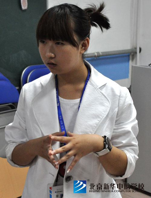 发言的学生